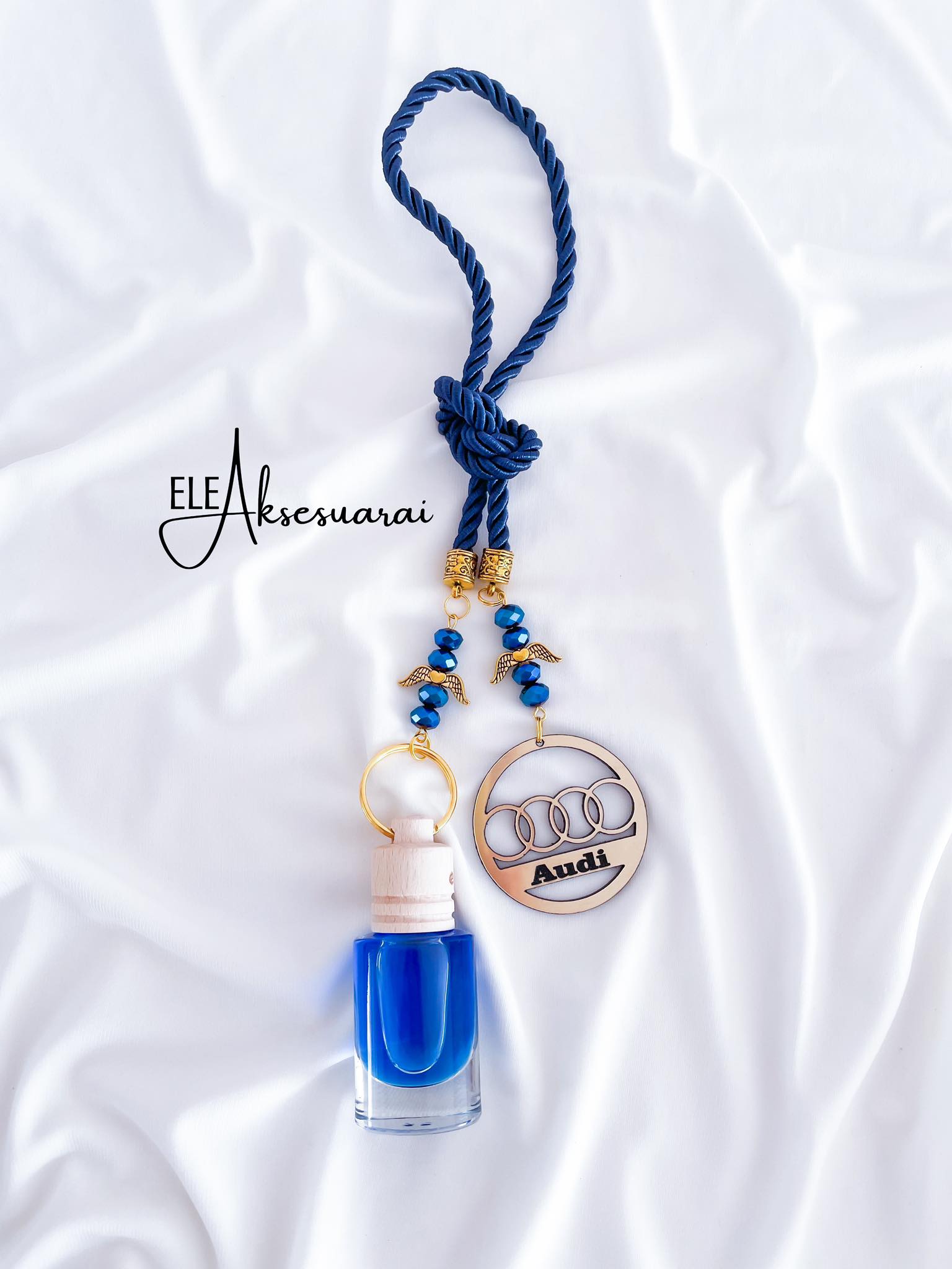 Automobilio kvapukas (Mėlyna)