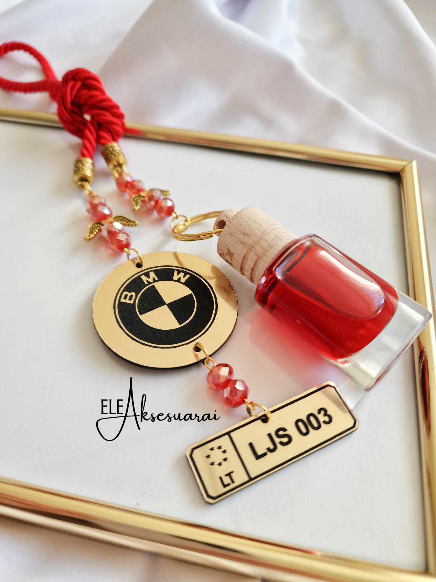 Autopakabukas ,,Raudonas su numeriais"