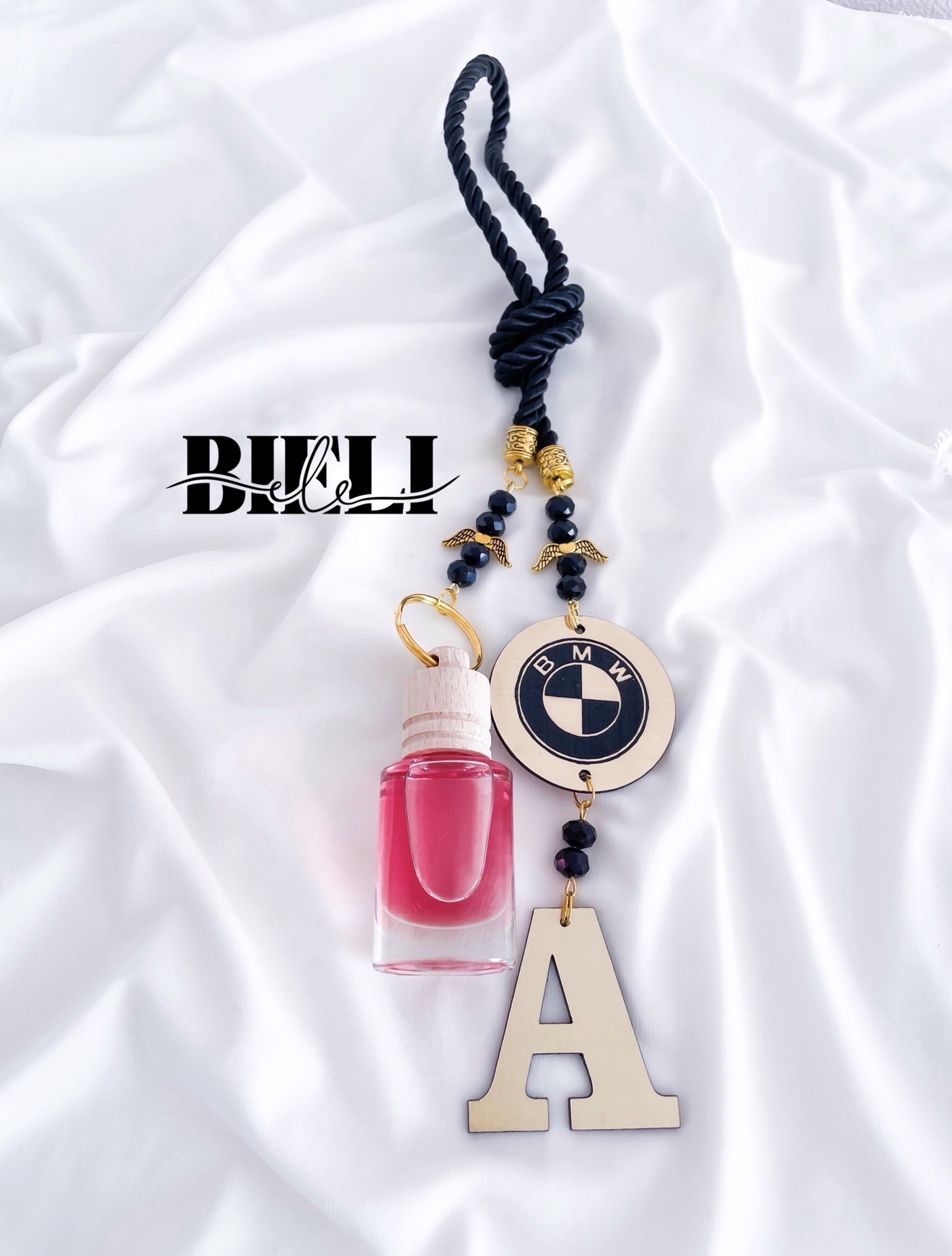 Automobilio kvapukas (Juodas su raide)