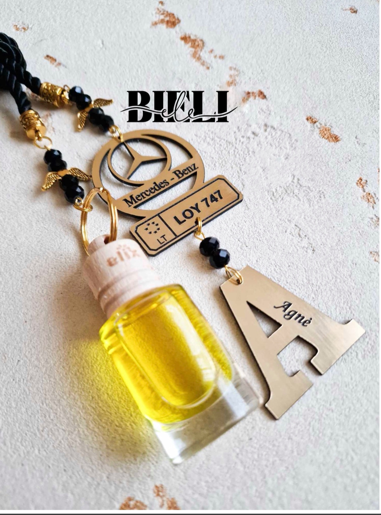 Autopakabukas ,,Markė ir numeriai kartu"